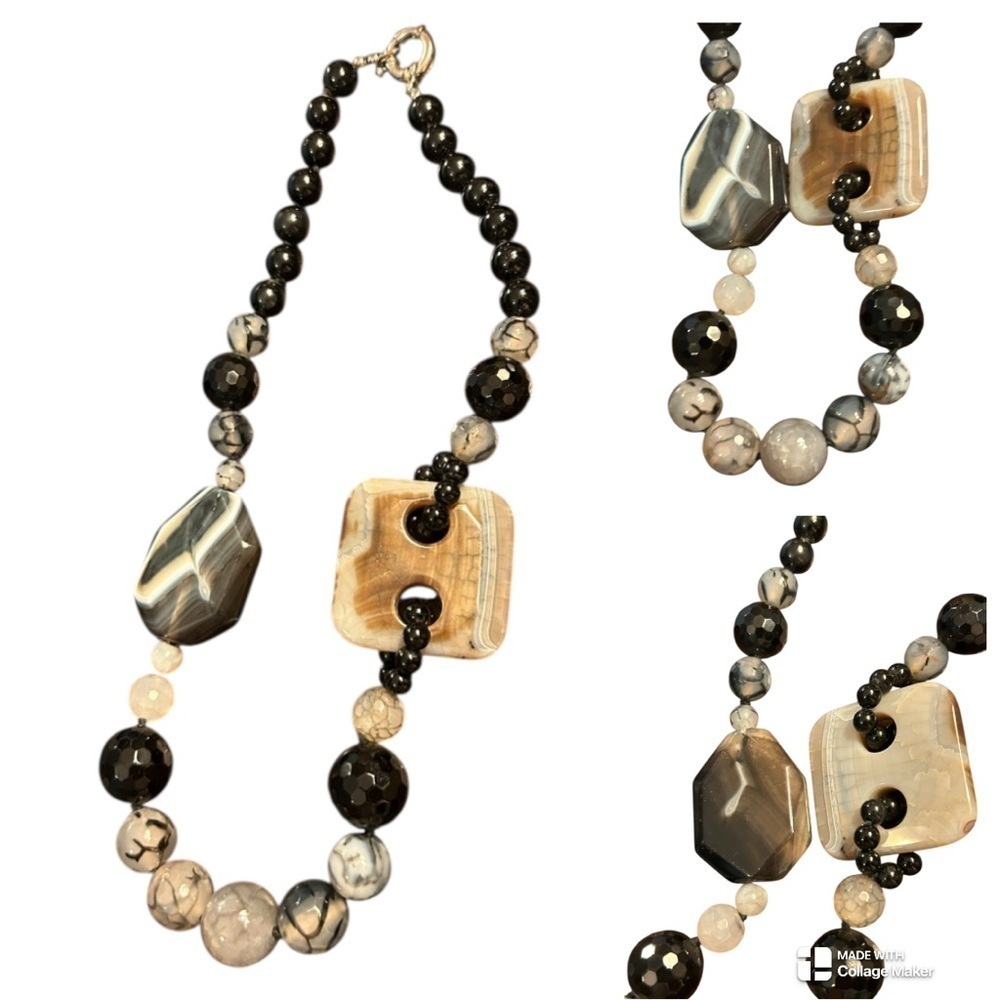 Black Onyx and Agate beaded necklace